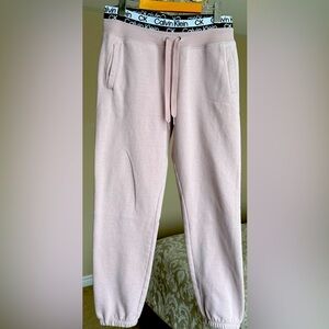 CALVIN KLEIN PERFORMANCE JOGGERS SZ.M